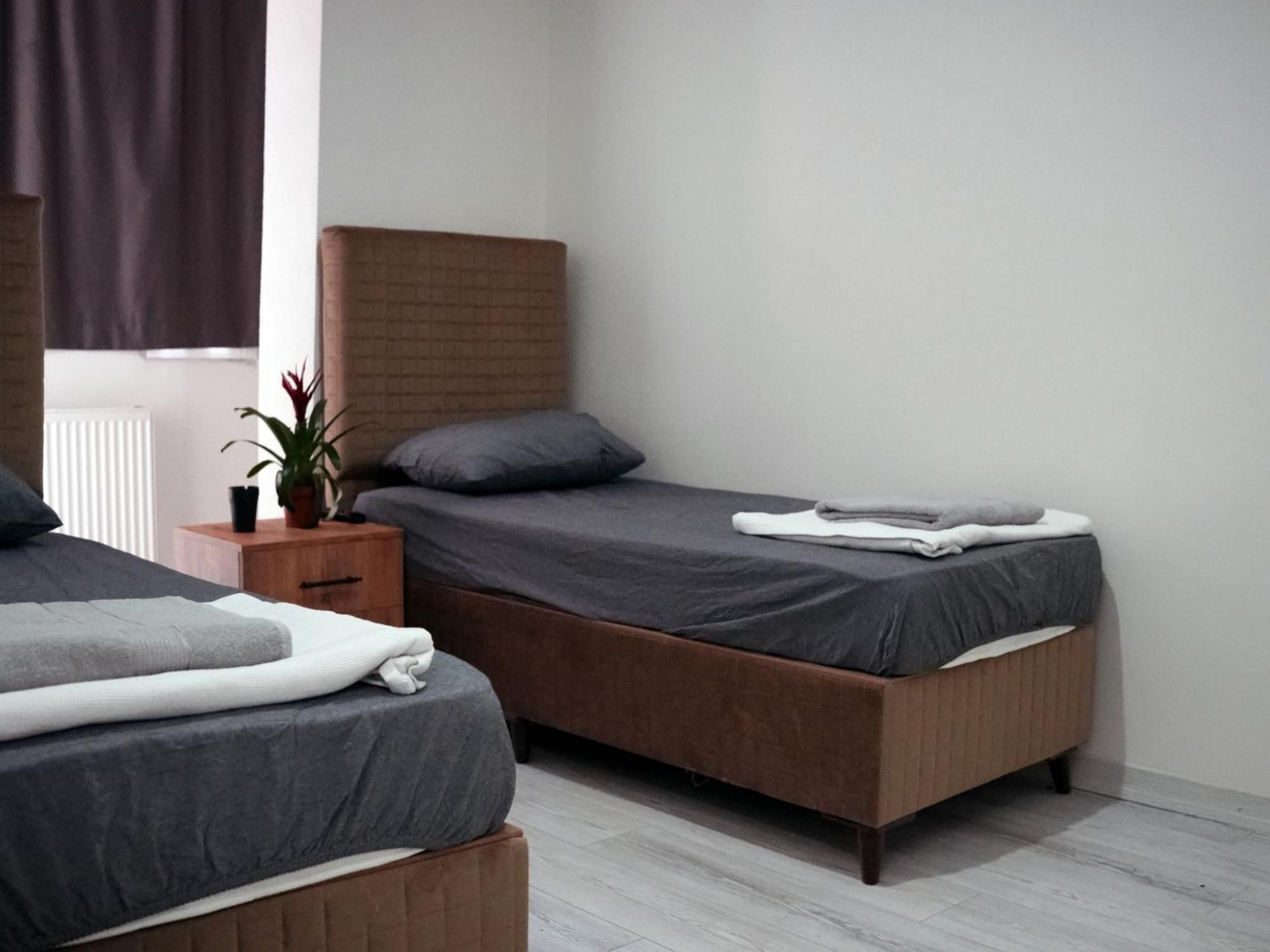 Mimen Hostel Istanbul Exterior photo